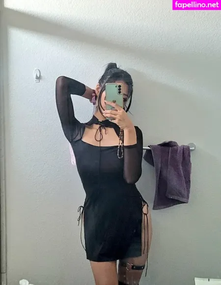 Classic Christinee OnlyFans Thumbnail #OMxXvAbCBe