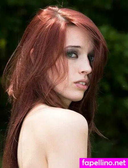 Classic Models Caitlin Mcswain OnlyFans Thumbnail #AKLoLG6FBI