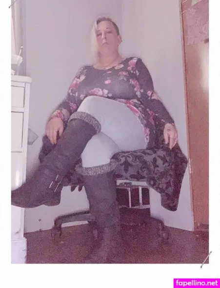 Classic Wife OnlyFans Thumbnail #GIFXS36mAG