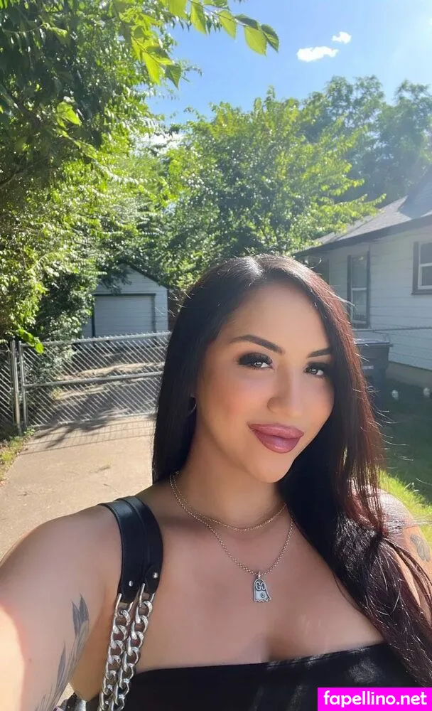 ohmy_claud, only1laurazarate Nude Leaked OnlyFans Photo #UwJG6pwrIP