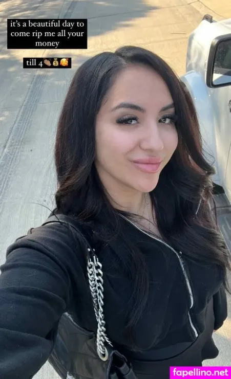 Claudelia Zarate OnlyFans Thumbnail #WLCSp3BZOr
