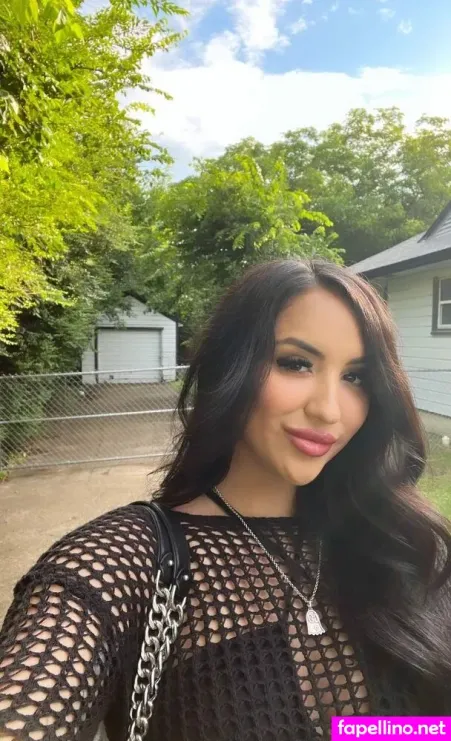 Claudelia Zarate OnlyFans Thumbnail #oZNrm01n2s