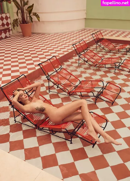 Claudelle Deckert OnlyFans Thumbnail #LBY0zW1QeE