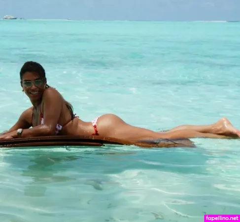 Claudia Freitas OnlyFans Thumbnail #VSR1FarcB2