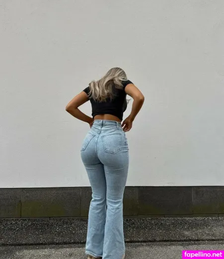 Claudia Kuparinen OnlyFans Thumbnail #5V95lzh6OD