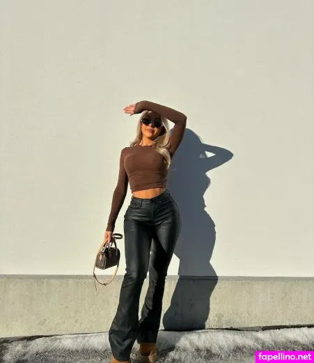 Claudia Kuparinen OnlyFans Thumbnail #IIlcNBpQ5W