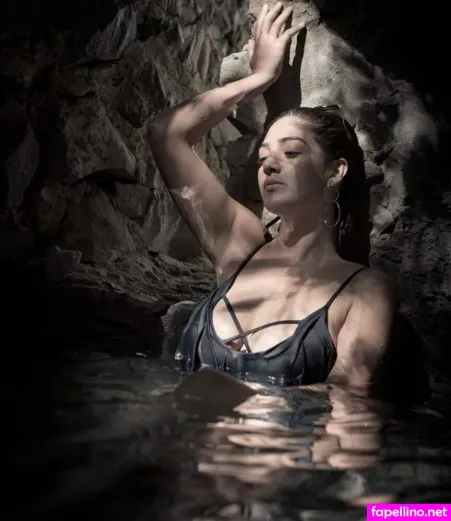 Claudia Llort OnlyFans Thumbnail #Z3pY42Iiki