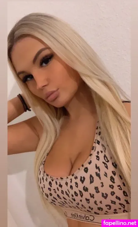 Claudia Markovic OnlyFans Thumbnail #YSDQLRz6BW