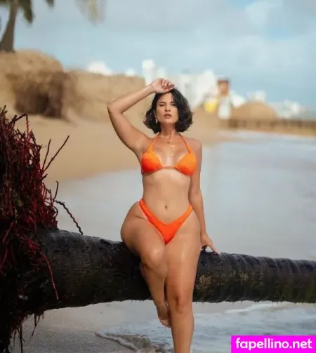 Claudia Martinez OnlyFans Thumbnail #o8TVtrY6tm