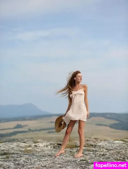 Claudia Mpl OnlyFans Thumbnail #adQ7Mib3Ad