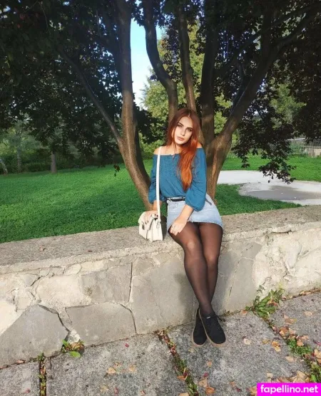 Claudia Nerdy OnlyFans Thumbnail #8od91cADjr