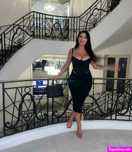 Claudia Penka Milinsky OnlyFans Thumbnail #5aVu18hQne