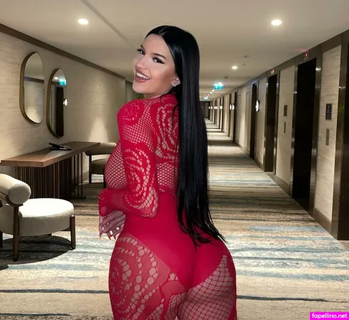 Claudia Penka Milinsky OnlyFans Thumbnail #GqY3O8ySMr