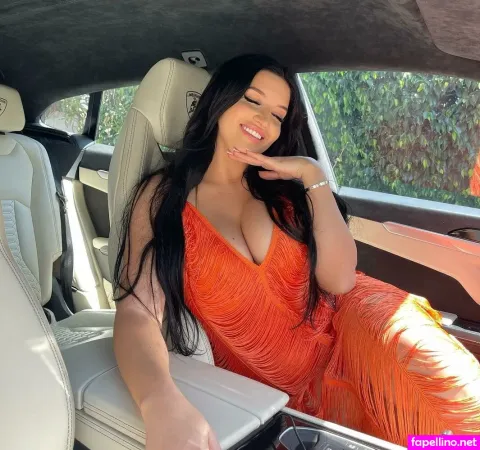 Claudia Penka Milinsky OnlyFans Thumbnail #f0mDZIhKDH
