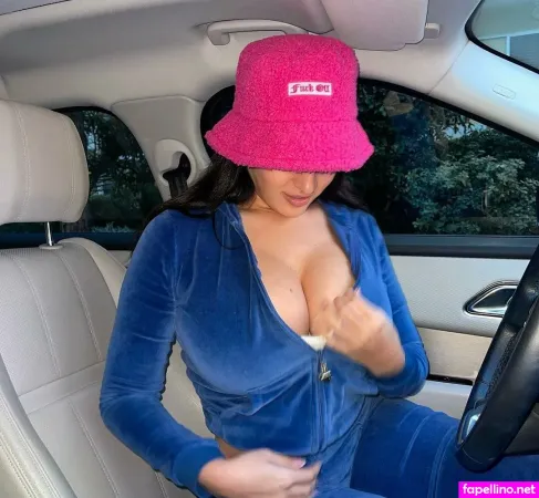 Claudia Penka Milinsky OnlyFans Thumbnail #stL59PFb8q
