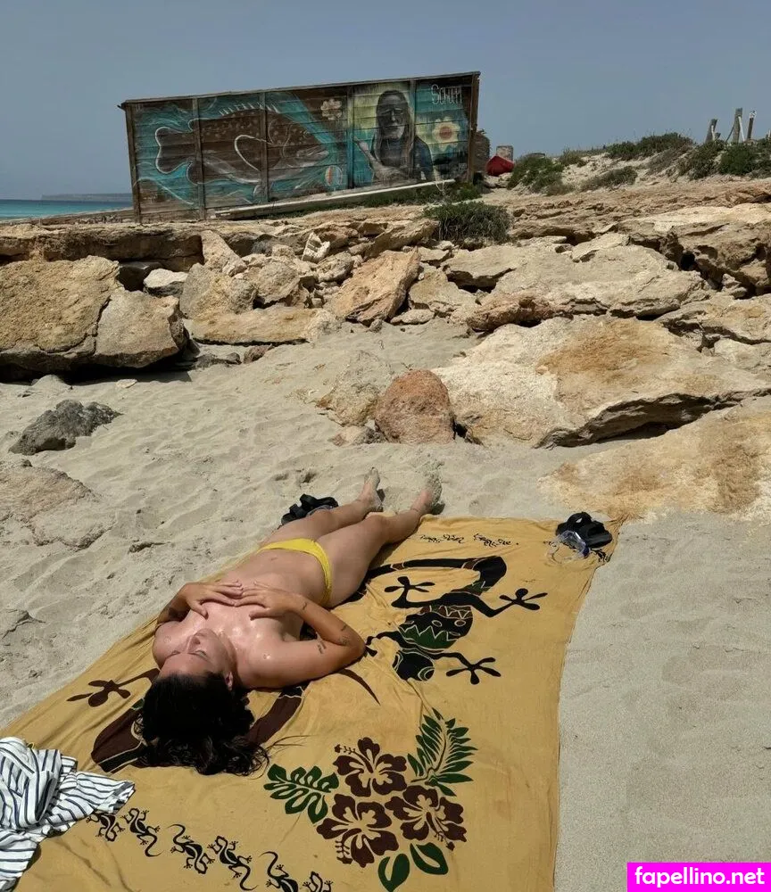 Claudia Pina Nude Leaked OnlyFans Photo #yADpvxTx75