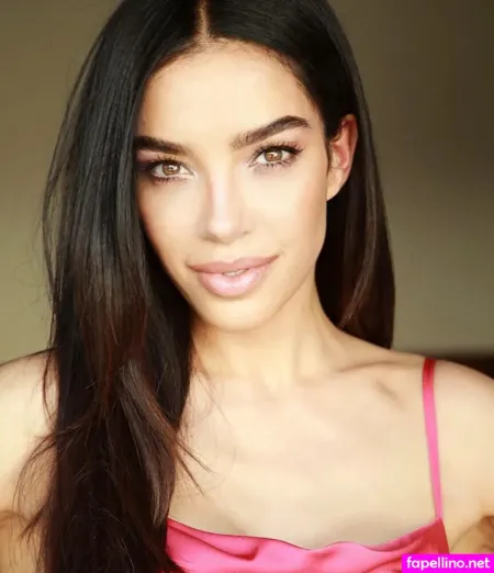 Claudia Salinas OnlyFans Thumbnail #dyUzF5jxuc