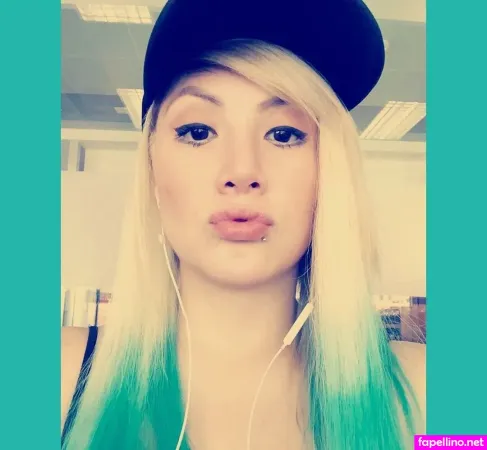 Claudia Serpa OnlyFans Thumbnail #Vy876N2HwE