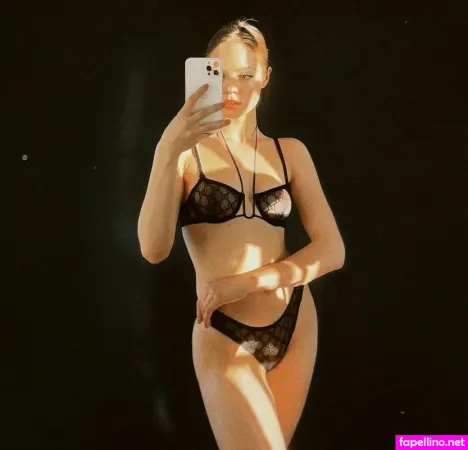Claudia Sulewski Deepfake OnlyFans Thumbnail #elw3lKLz00