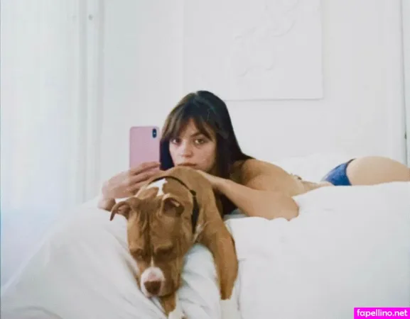 Claudia Sulewski Deepfake OnlyFans Thumbnail #q4UwnykYkF