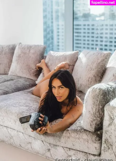 Claudia Tihan OnlyFans Thumbnail #ib44AkGNKf
