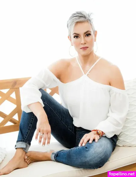 Claudia Trejos OnlyFans Thumbnail #58IXDLZOHL