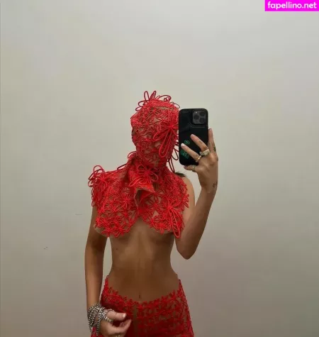 Claudia Valentina OnlyFans Thumbnail #JrDi8e0lzx