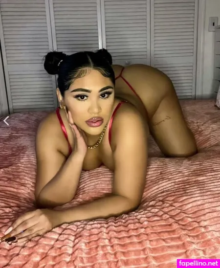 Claudia Vanessa OnlyFans Thumbnail #SsrevI8N8e