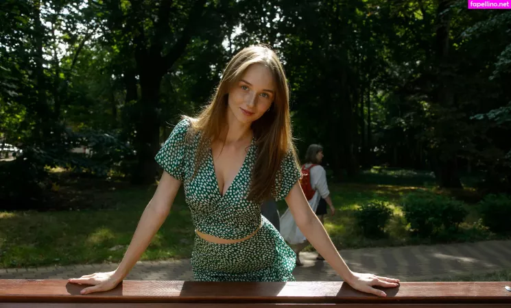 Claudia Veneza OnlyFans Thumbnail #bhqAl2xqAM