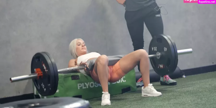 Claudia Walsh OnlyFans Thumbnail #ONcB9mqc32