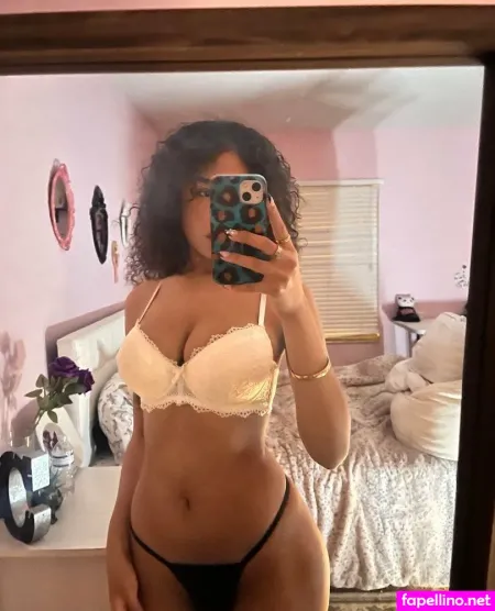 Claudiakittyyy Main Profile Photo