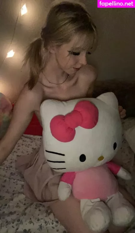 Clazzychloe OnlyFans Thumbnail #wwfs3wr4G2