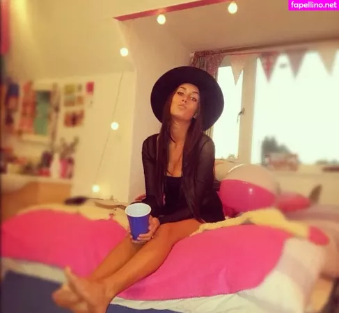 Clelia Theodorou OnlyFans Thumbnail #650eftbWit