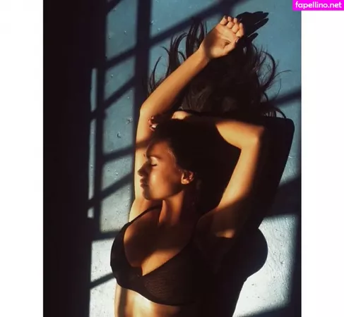 Clelia Theodorou OnlyFans Thumbnail #H3DrzMDjd9