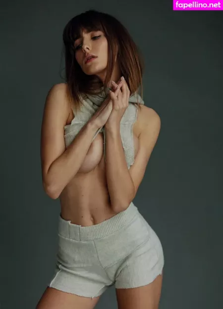 Clemence Navarro Bastin OnlyFans Thumbnail #oMlrhsqryk