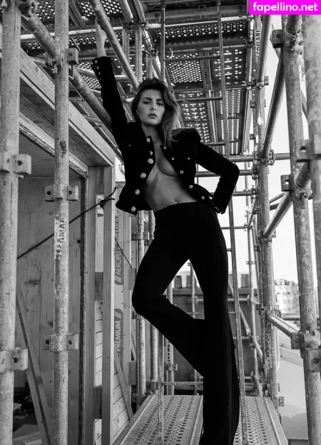 Clemence Navarro OnlyFans Thumbnail #1Q8oe2Cou4