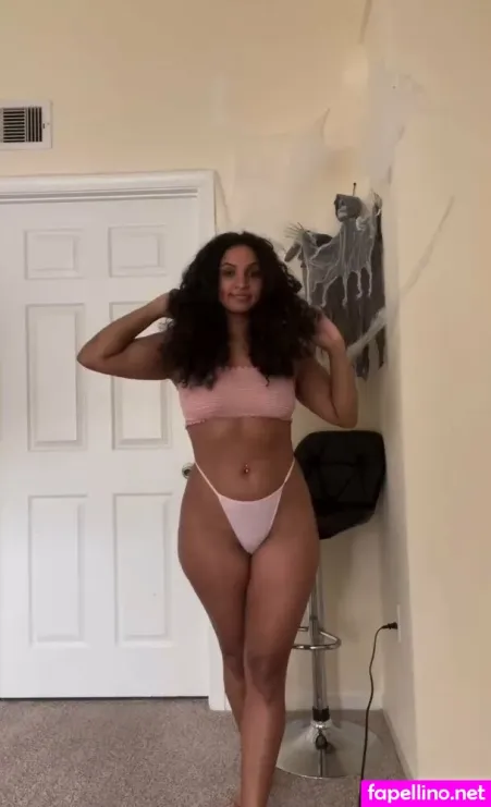 Clementinexox OnlyFans Thumbnail #cCYDLggazi