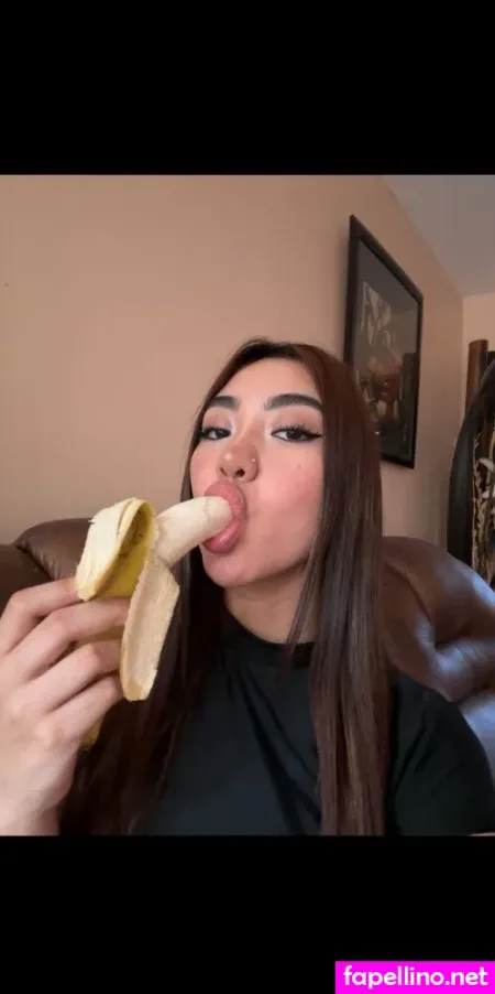 Clementinexoxo OnlyFans Thumbnail #Oj1PwXINgJ