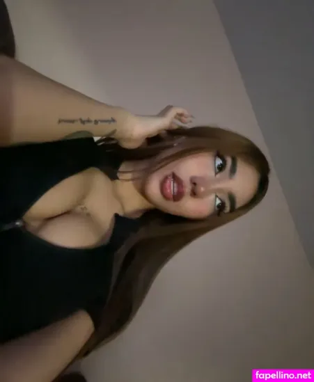 Clementinexoxo Main Profile Photo