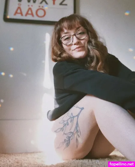 Clemfizzfree OnlyFans Thumbnail #54y1TDD5nJ