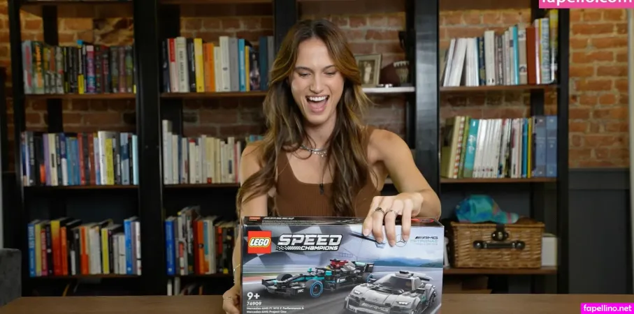 Cleo Abram OnlyFans Thumbnail #QVNiNmhXAV