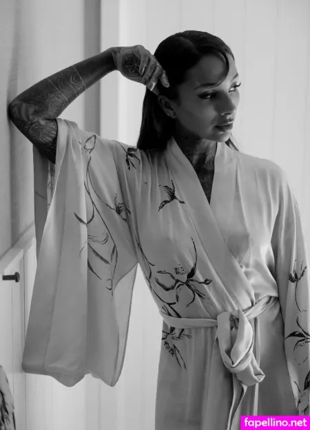 Cleo Petra OnlyFans Thumbnail #mYlN3CV1pV