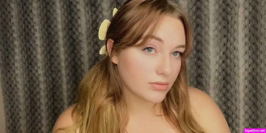 Cleocharm OnlyFans Thumbnail #de4DXZPKzV