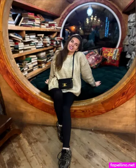 Cleodivine OnlyFans Thumbnail #56Z0AhOsv2