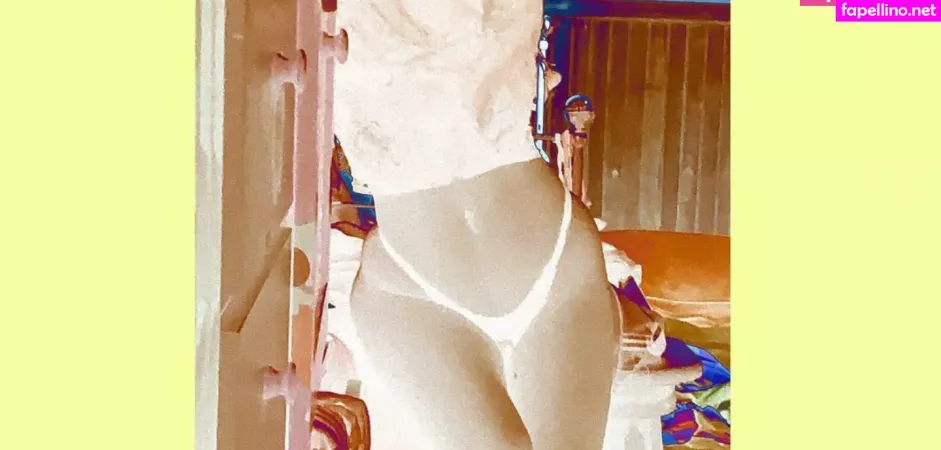 Cleoisaway OnlyFans Thumbnail #hM2EtDNMZx