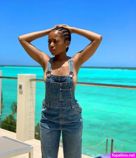 Cleopatra Lee OnlyFans Thumbnail #unfWZFyZ5D