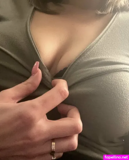 Clever Belle5 OnlyFans Thumbnail #JLrtrlWjP3