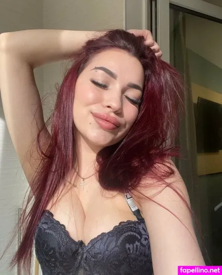 Clintbabyy Mia OnlyFans Thumbnail #S62NFQQIaa