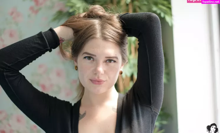 Clioariane OnlyFans Thumbnail #5yICzIYnk9