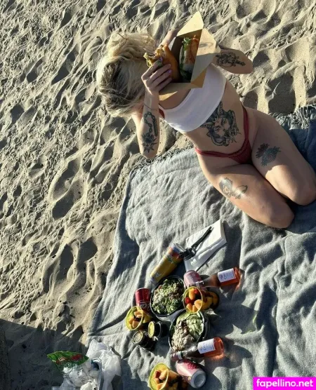 Clitamorphosis OnlyFans Thumbnail #USeRNpPD0c